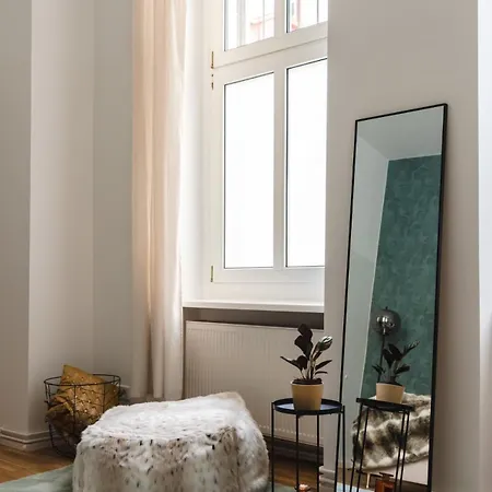 Grosses Am Kudamm Appartamento