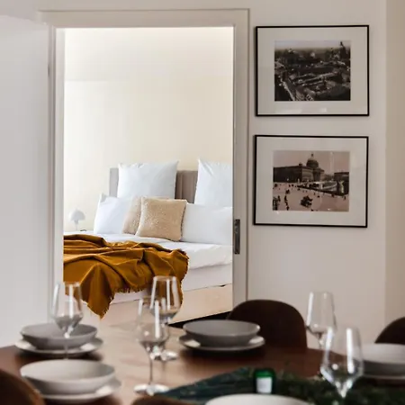 Grosses Am Kudamm Appartement Berlin