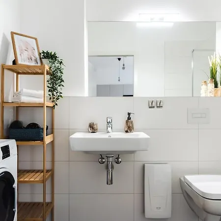 Grosses Am Kudamm Berlin